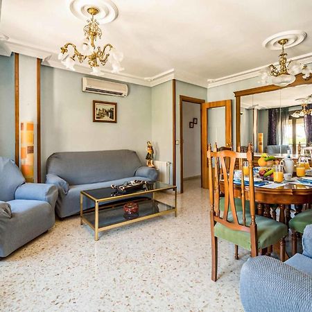 3 Bedroom Cozy Apartment In Pegalajar Exteriör bild